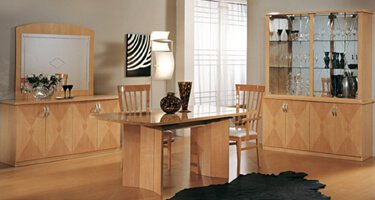 Ben Company Elena Italian Dining Room