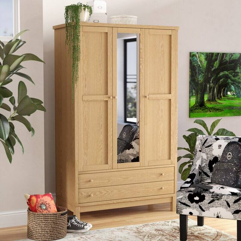 Oak Wardrobes 
