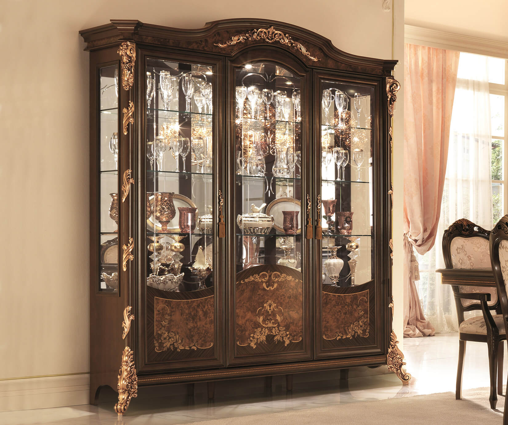 Italian Display Cabinets 