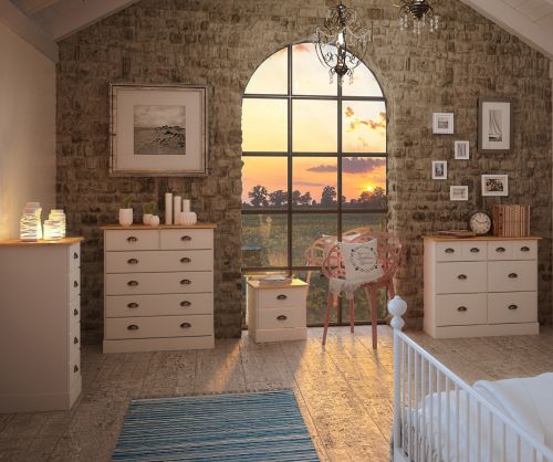 FTG Nola White and Pine 4+2 Drawer Chest 