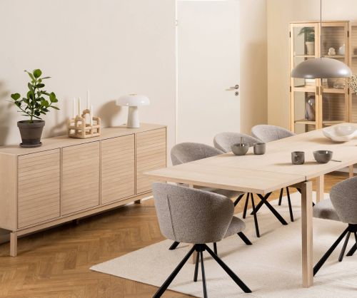 Linley White Oak 4 Door Sideboard 