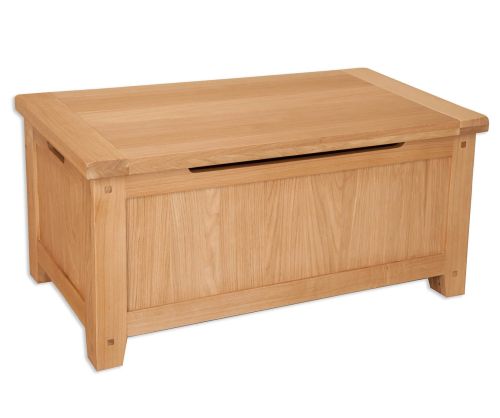 Melbourne Natural Oak Blanket Box