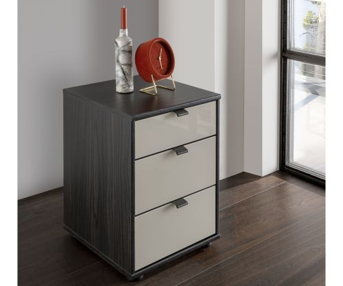 Wiemann Vip Quito Glass Champagne 3 Drawer Bedside Cabinet