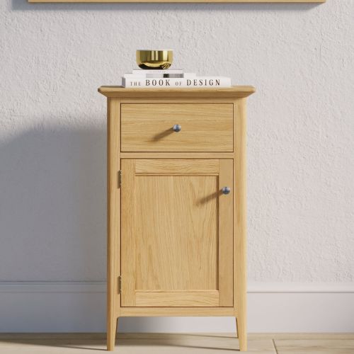 Heritance Saxby Oak Small Cupboard