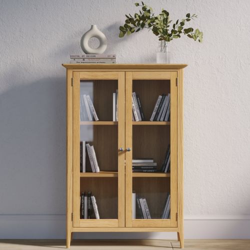 Heritance Saxby Oak Glazed Cabinet