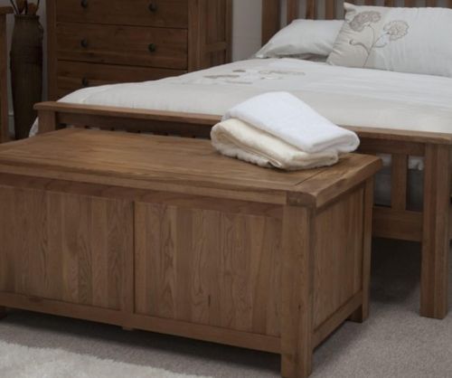 Homestyle GB Rustic Oak Blanket Box