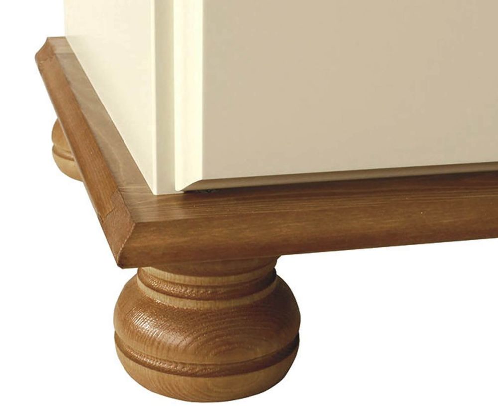 FTG Copenhagen Cream and Pine 5 Drawer Narrow Chest