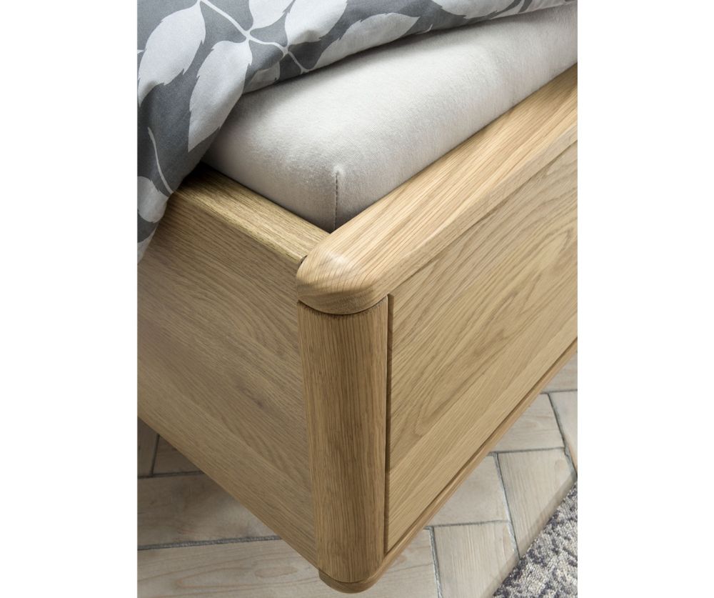 Wiemann Serena Plus Futon Bed With Champagne Faux Leather Headboard