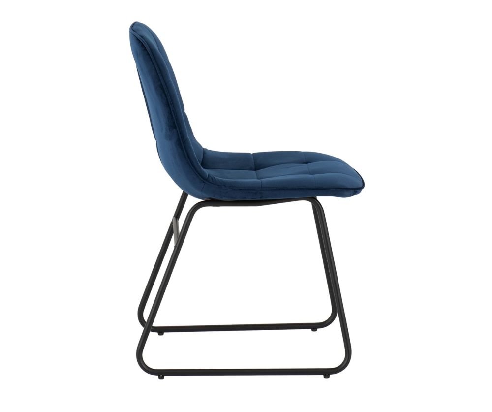 Seconique Furniture Hamilton Large Dining Set – Medium Oak Effect Table & Lukas Sapphire Blue Velvet Dining Chairs