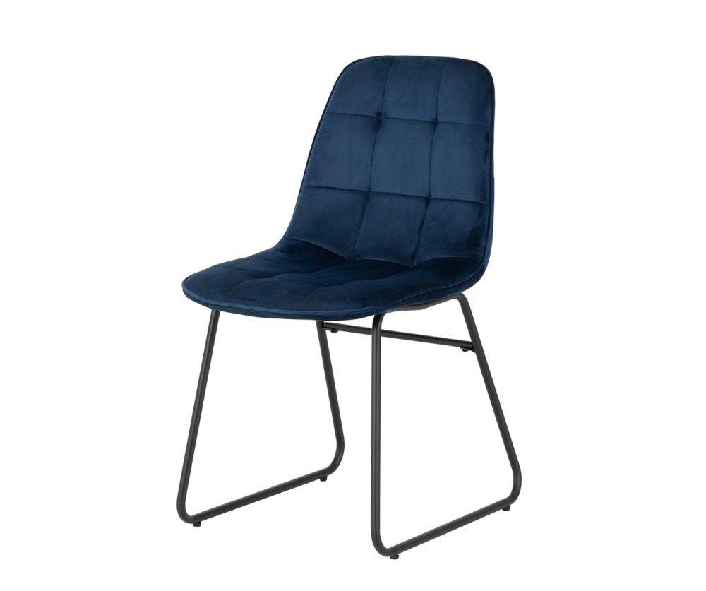 Seconique Furniture Hamilton Large Dining Set – Medium Oak Effect Table & Lukas Sapphire Blue Velvet Dining Chairs
