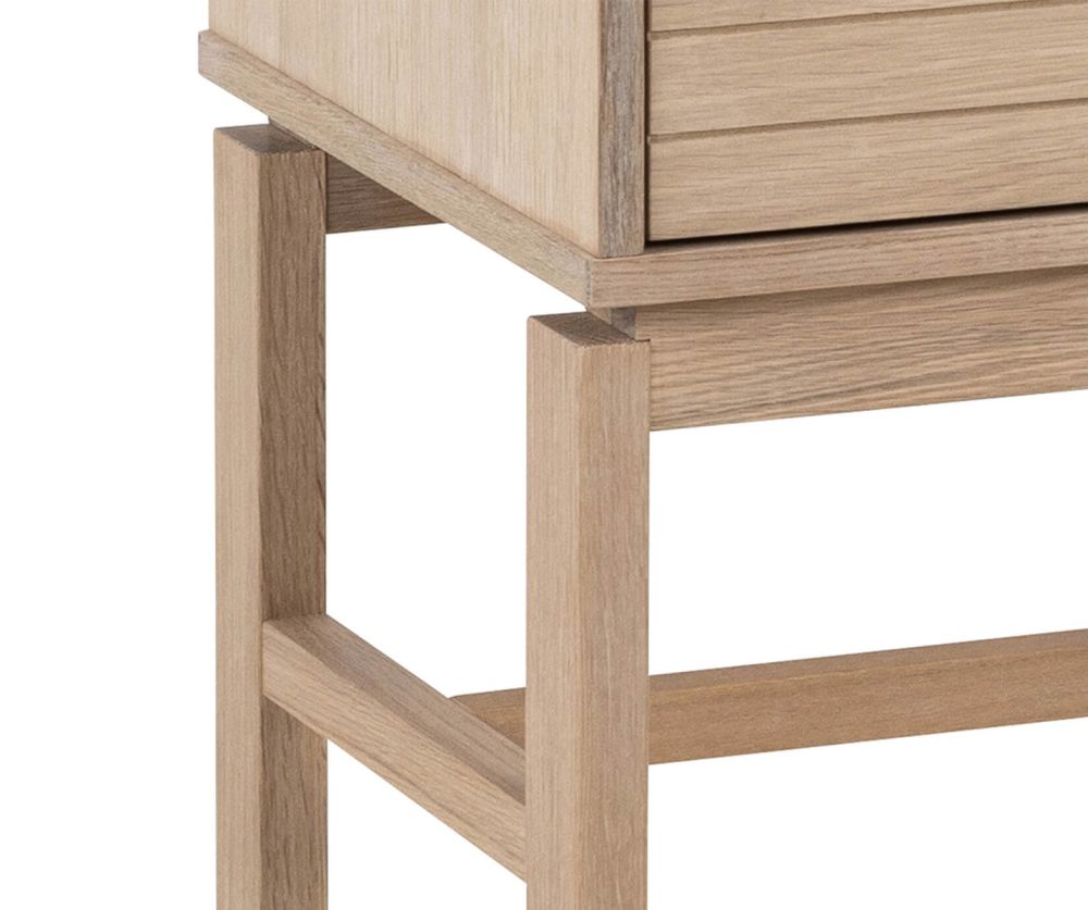 Linley White Oak 2 Doors and 4 Shelves Cabinet 