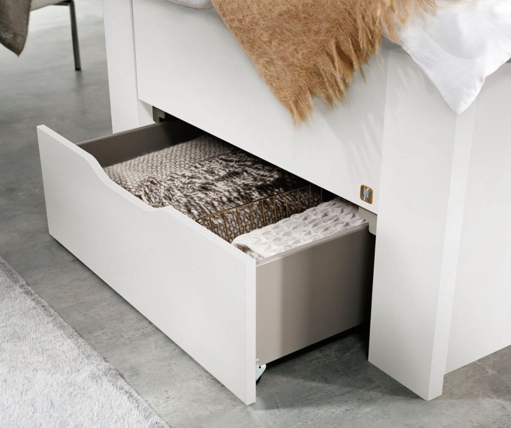 Rauch Aditio Silk Grey Bed Frame (198x208cm)