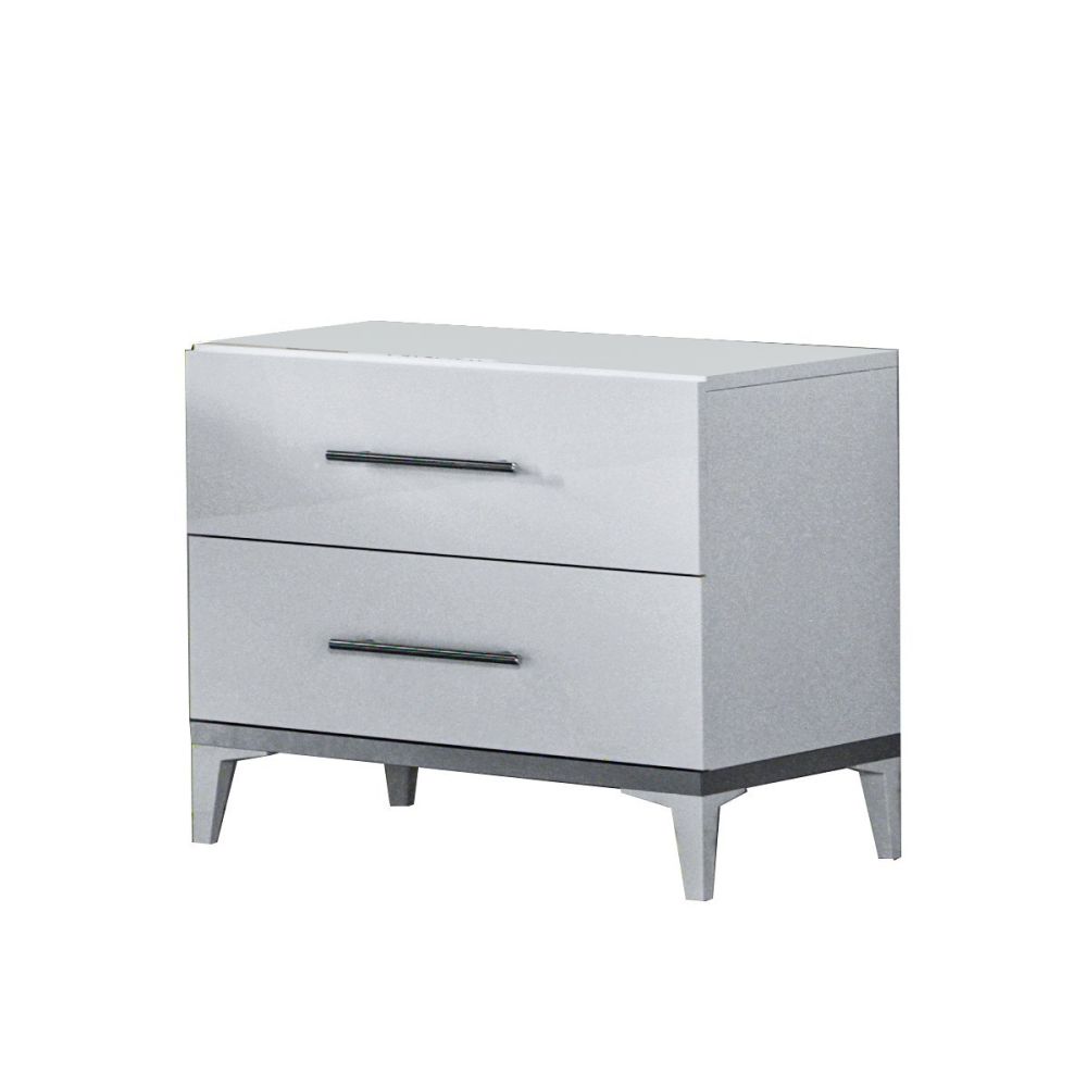 Ben Company Elegance White and Silver Finish Italian Bed Group Set