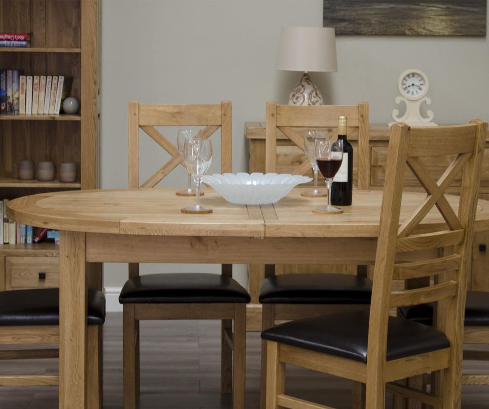 Homestyle GB Deluxe Oval Extending Dining Table