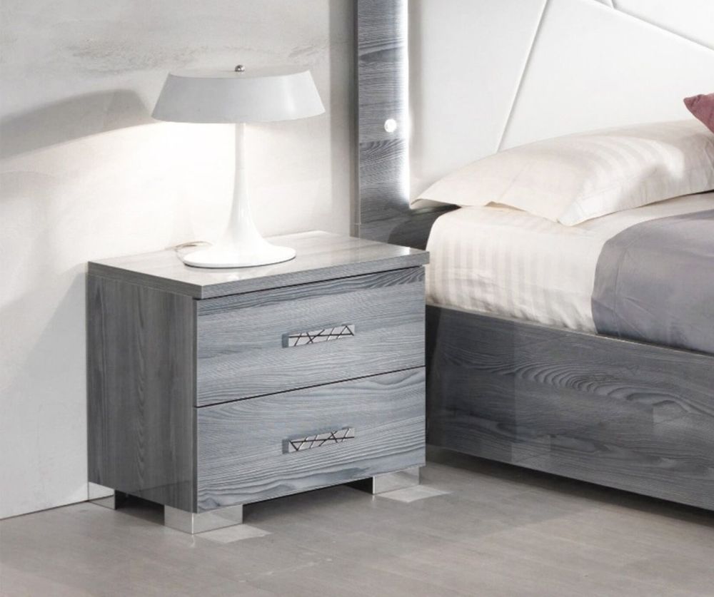 Ben Company Nicole Grey Finish Italian Bedroom Set