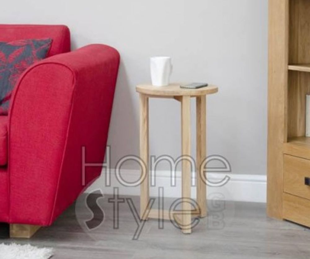 Homestyle GB Lyon Oak Round Lamp Table