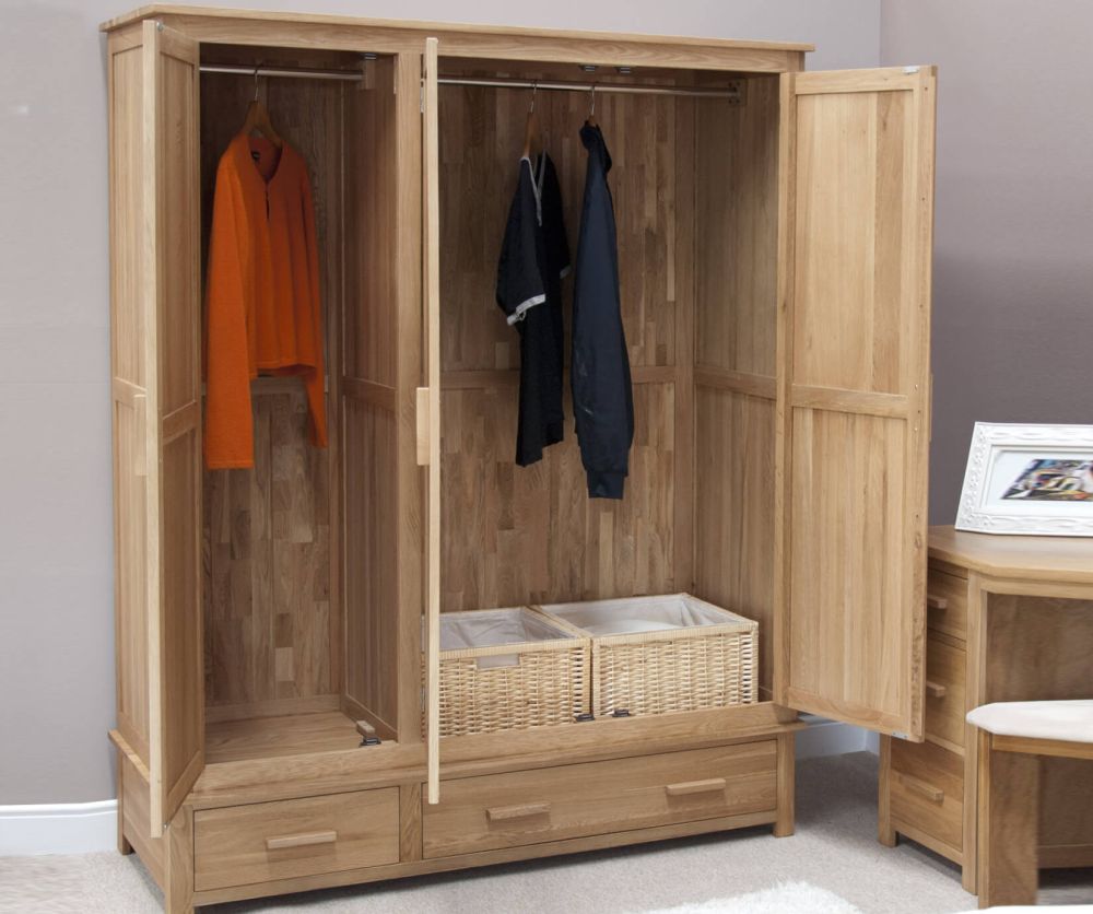 Homestyle GB Opus Oak 3 Door 3 Drawer Combi Wardrobe
