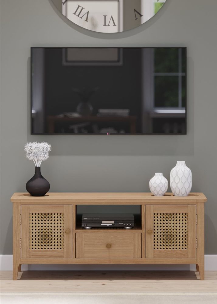 Heritance Halmstad Natural Oak Wide TV Unit