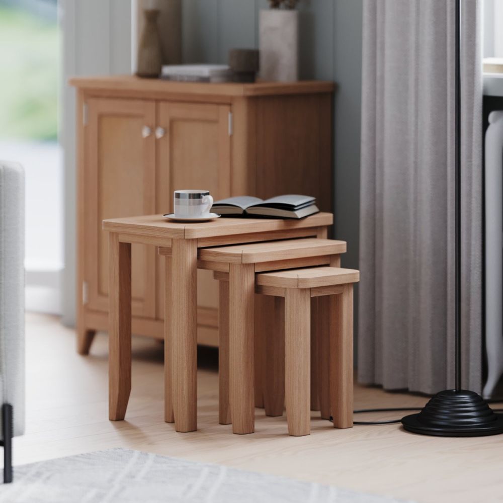 Heritance Arlyn Oak Nest of 3 Tables