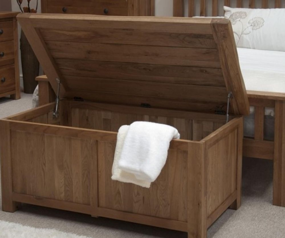 Homestyle GB Rustic Oak Blanket Box
