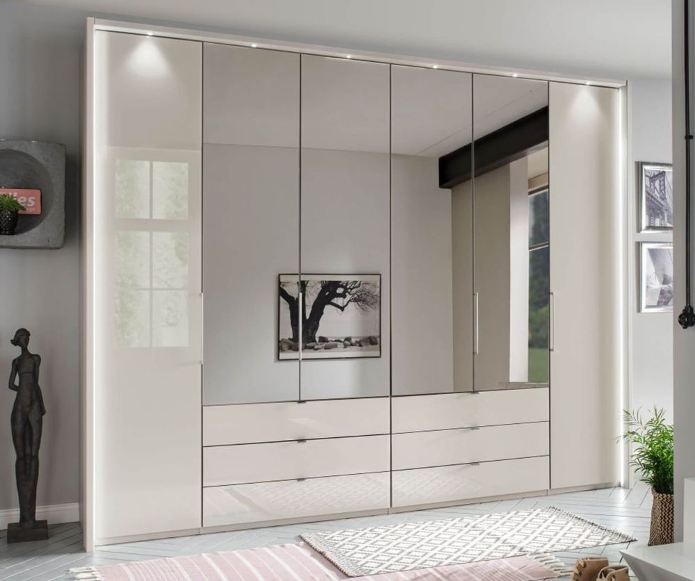 Wiemann Kansas 4 Door Wardrobe with Champagne Glass Front and 2 Centre Crystal Mirror - W 200cm